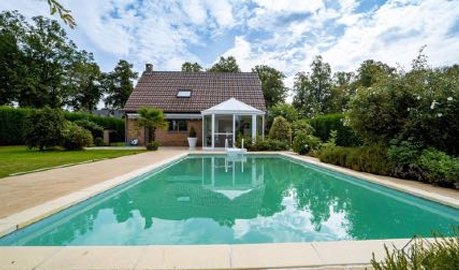 Propriété avec piscine vendue en 17 jours à Fayt-le-Franc